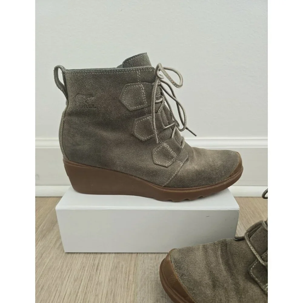 Sorel Toronto Olive Taupe Suede Leather Lace Up Wedge Above Ankle Boots 9.5